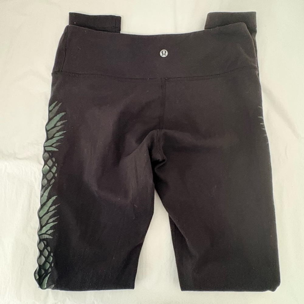 Lululemon Wunder Under Black / Iridescent Pineapple Sz 6 EUC - Picture 5 of 9